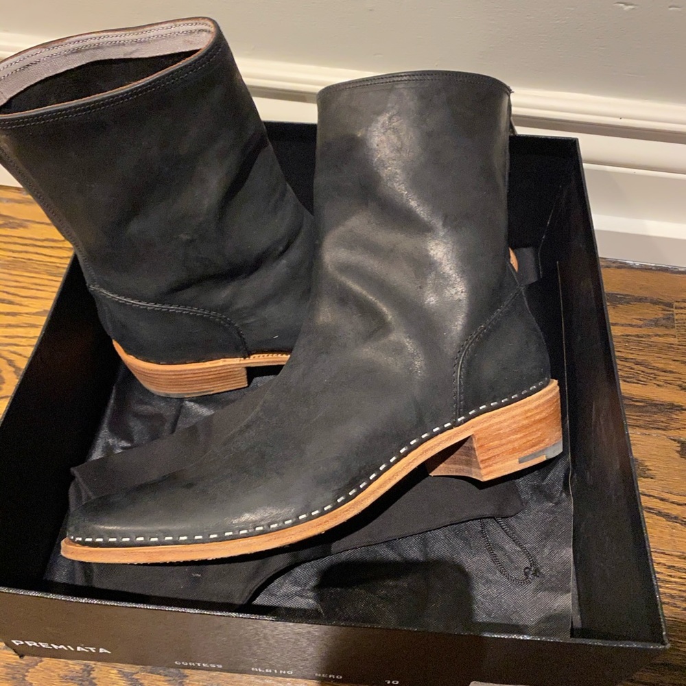 SOLD MENS PREMIATA BOOTS.